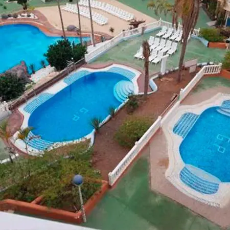 Tropical Green Park - Piscina - Parking - Edificio La Corbeta